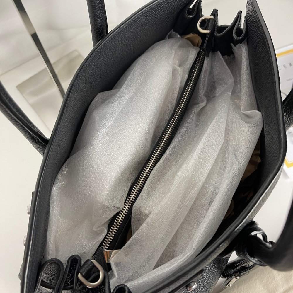 Saint Laurent Black Grain Leather Tote - Picture 11 of 12
